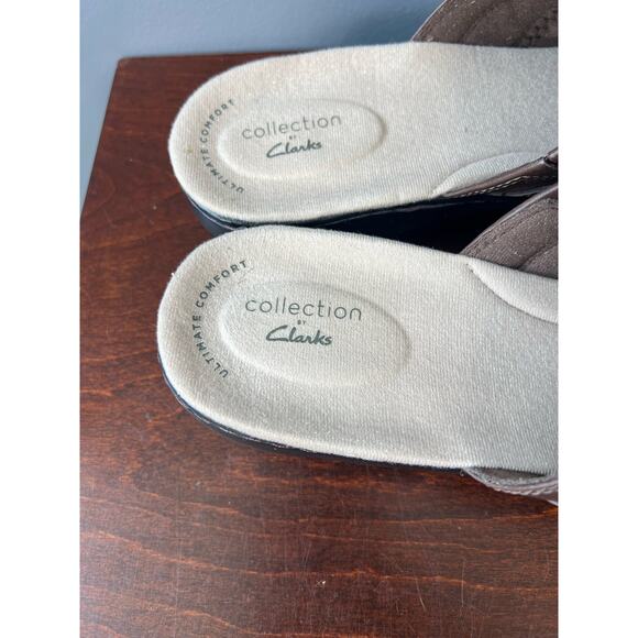 Women’s Clark’s dark brown slip on mules - Picture 8 of 9